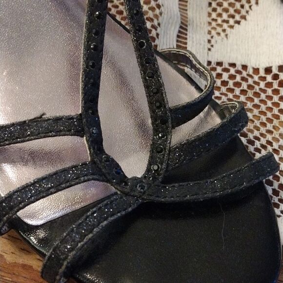 Fioni kitten heels  - Picture 3 of 4